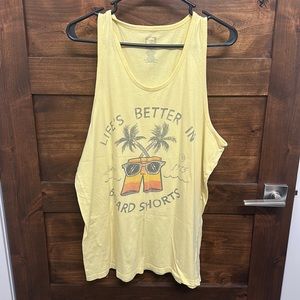 Yellow billabong board shorts graphic tank, size large